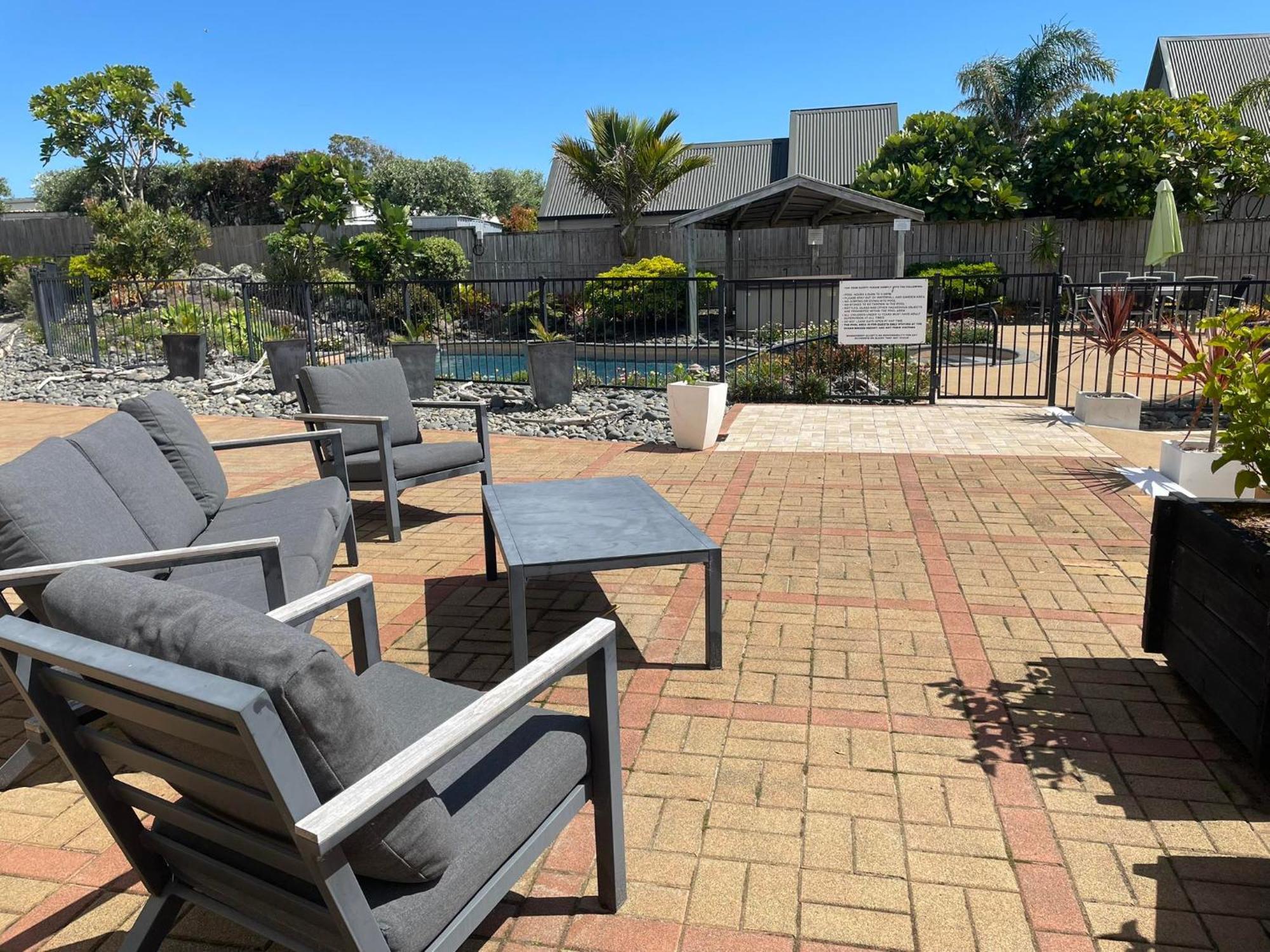 Ocean Breeze Resort Pauanui Exterior foto